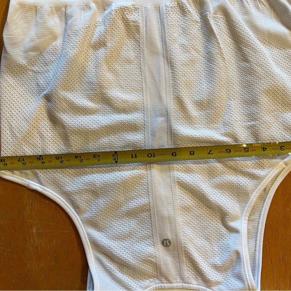 Lululemon White Sleeveless Tennis Dress - Picture 13 of 14